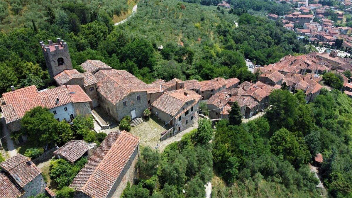 Mansarda Pescia Apartment Exterior photo