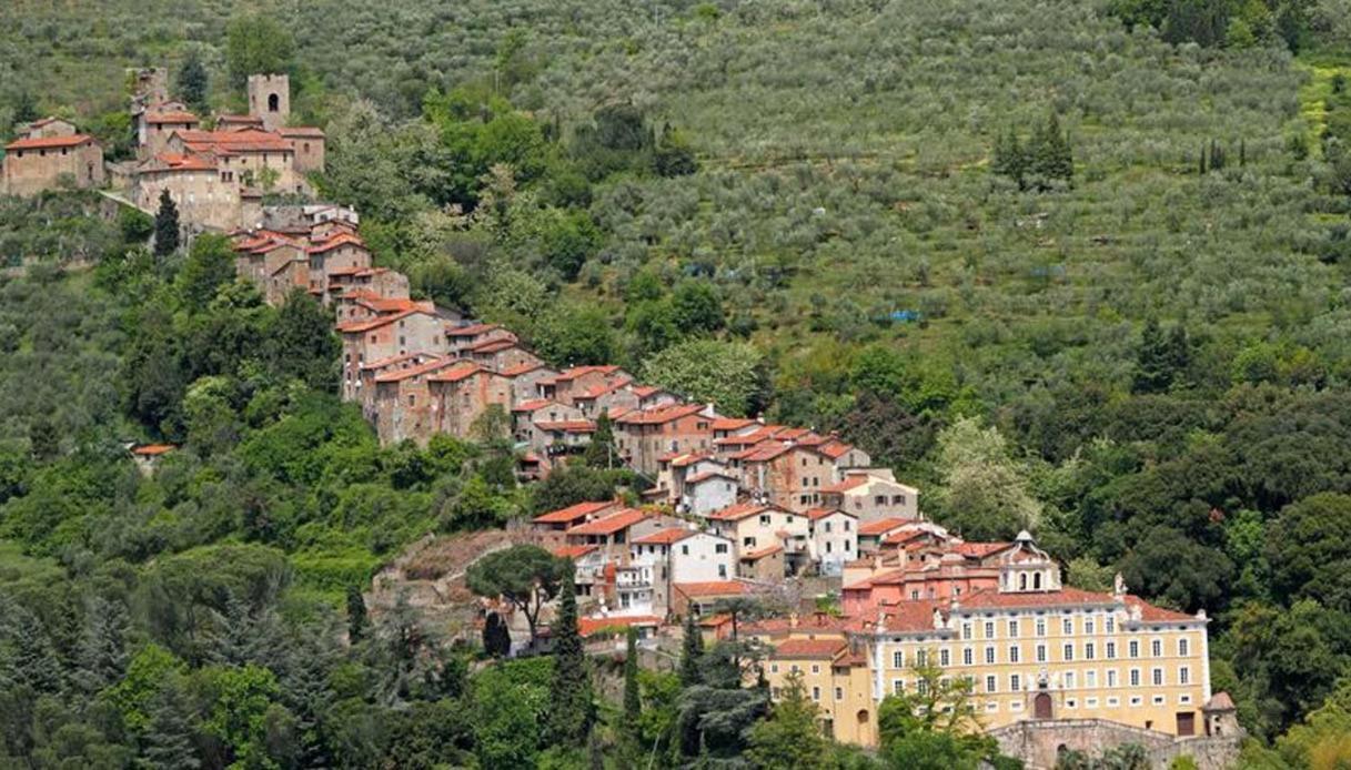 Mansarda Pescia Apartment Exterior photo