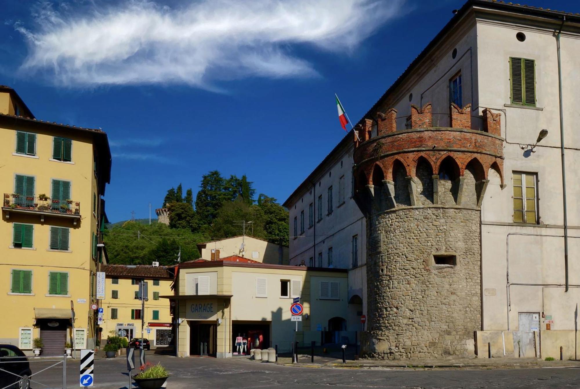 Mansarda Pescia Apartment Exterior photo